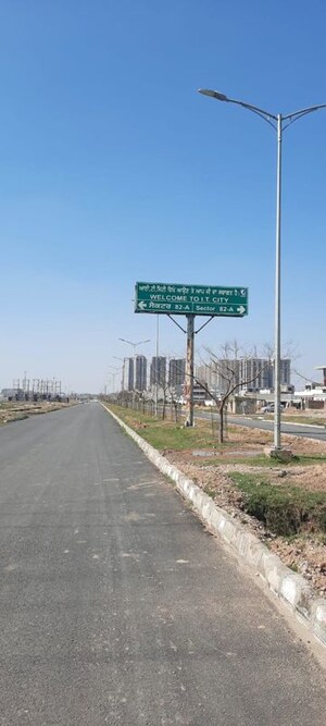  Plot For Sale in Sector 82 A