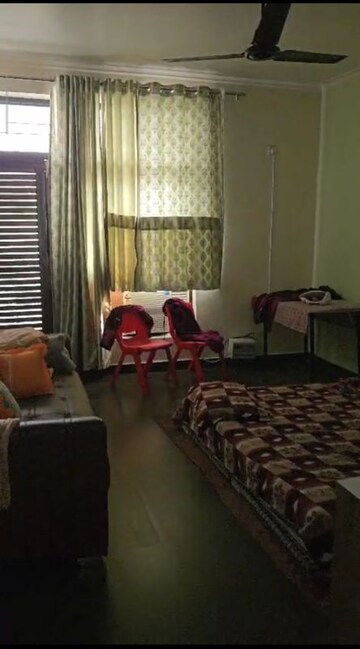 Bedroom in 4 BHK Apartment at Wave Aranyam Valley, Sector 2 Wave City – for Sale