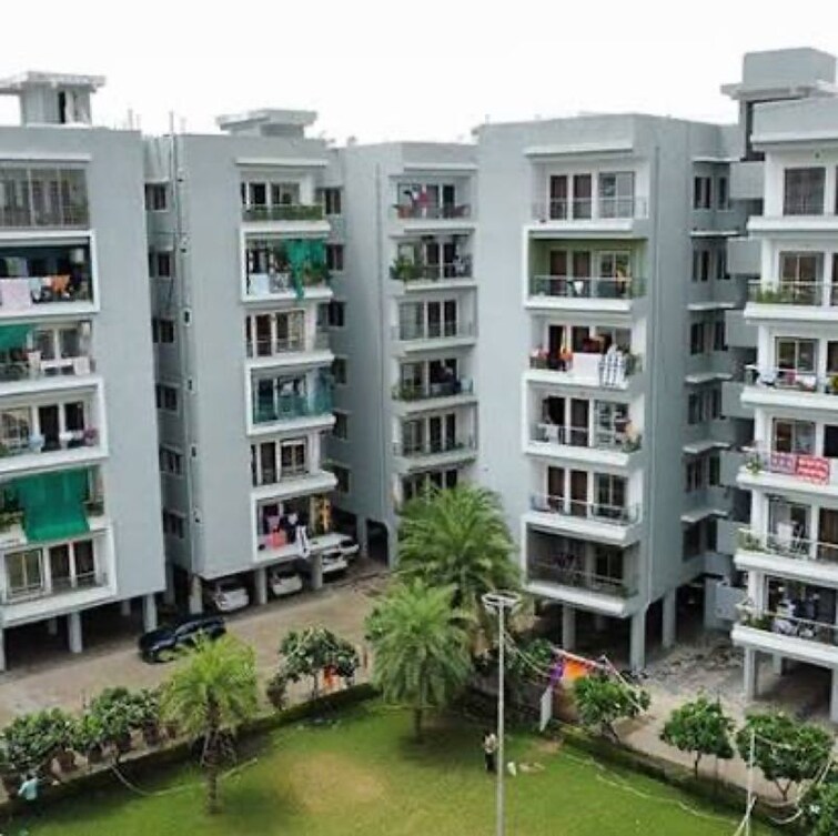 Exterior View, dn nagar 3 Bedroom 860 Sq.Ft. Apartment In Dn Nagar Mumbai 9809789