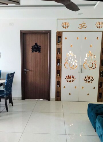 Room in 2 BHK Apartment at Aparna Serene Park, Kondapur – for Rent
