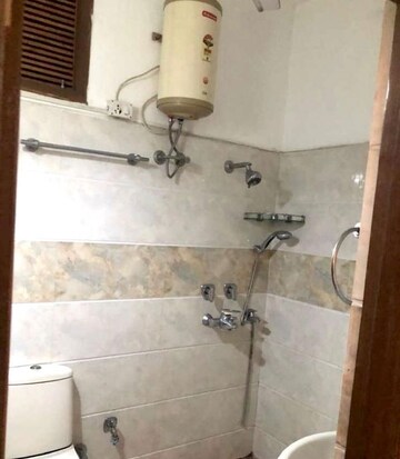 Bathroom in 1 BHK Independent House at Sector 21 – for Rent