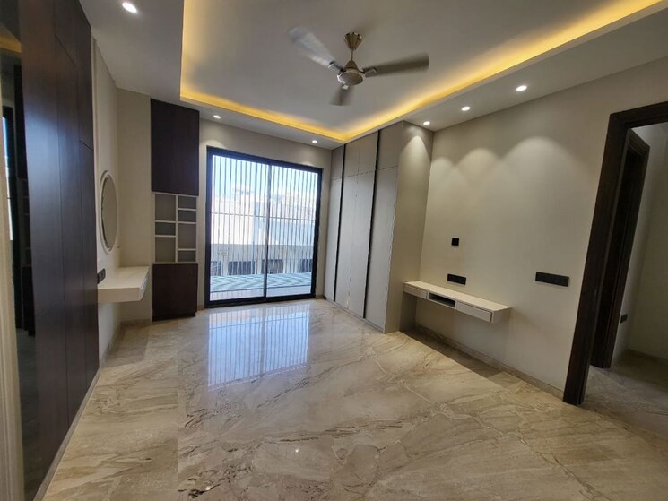 Room, eros-rosewood-city 3.5 Bedroom 2000 Sq.Ft. Apartment In Sector 49 Gurgaon 9809811