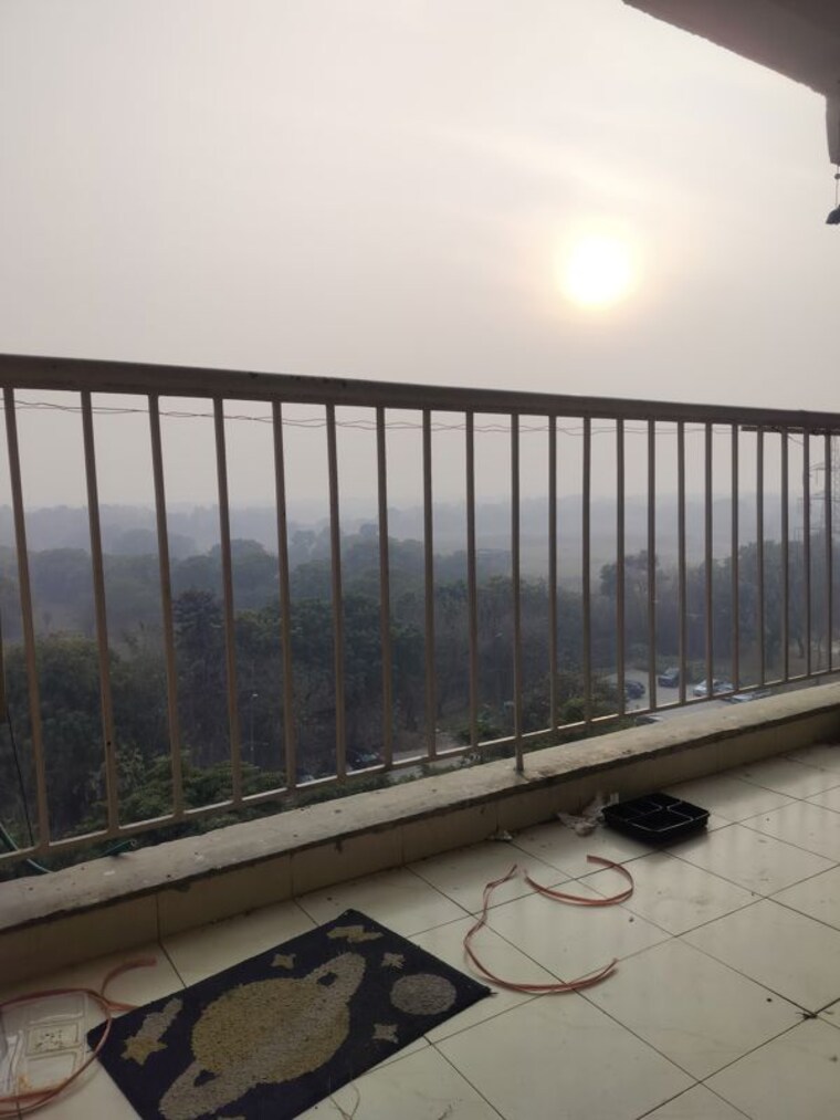 Balcony, vasant kunj 3.5 Bedroom 2200 Sq.Ft. Apartment In Vasant Kunj Delhi 9809857