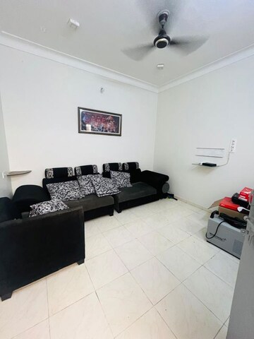 1 BHK Apartment For Rent in Mate Nagar