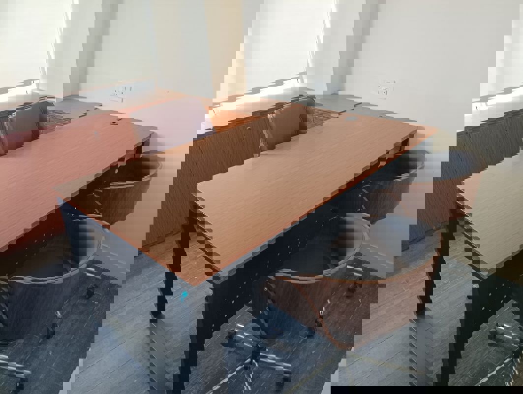 Office Space For Rent in Emaar MGF Colonnade