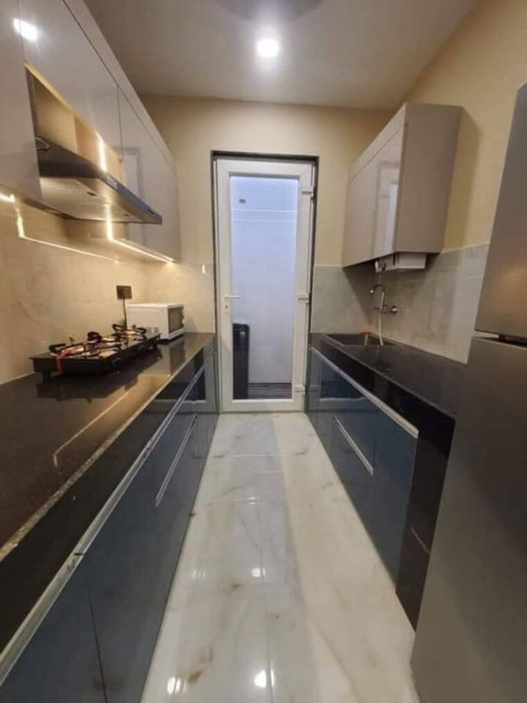 Kitchen, saket 1 Bedroom 500 Sq.Ft. Apartment In Saket Delhi 9809940