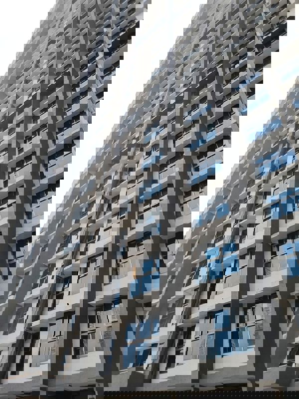 2 BHK Apartment For Rent in Raj Infinia