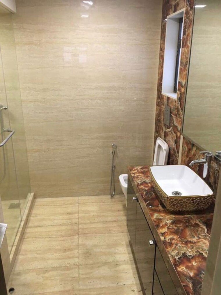 undefined, golden-rock 4 Bedroom 2000 Sq.Ft. Apartment In Bandra West Mumbai 9810000