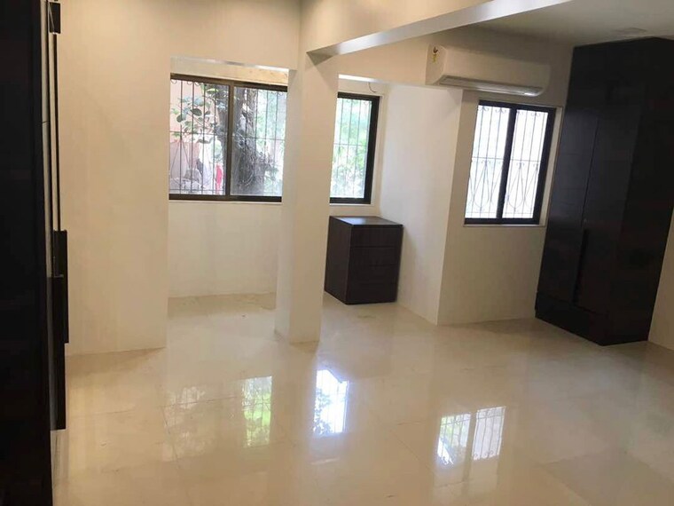 Room, golden-rock 4 Bedroom 2000 Sq.Ft. Apartment In Bandra West Mumbai 9810000