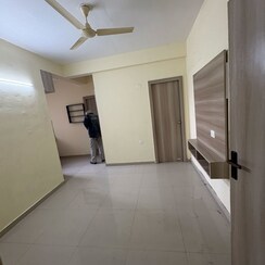 1 BHK Apartment For Rent in Pyramid Altia