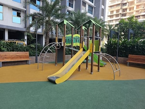 Gym in 2 BHK Apartment at Raj Infinia, Malad West – for Rent