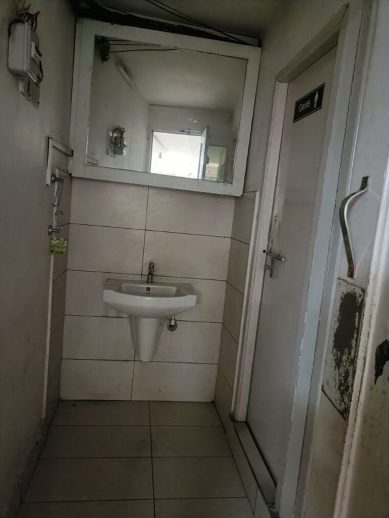 Floor Plan, lahari-jublee-hills Commercial Office Space 3200 Sq.Ft. In Jubilee Hills Hyderabad 9810035