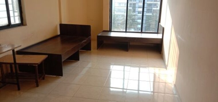 Living Room, senapati bapat road 1 Bedroom 650 Sq.Ft. Apartment In Senapati Bapat Road Pune 9810040