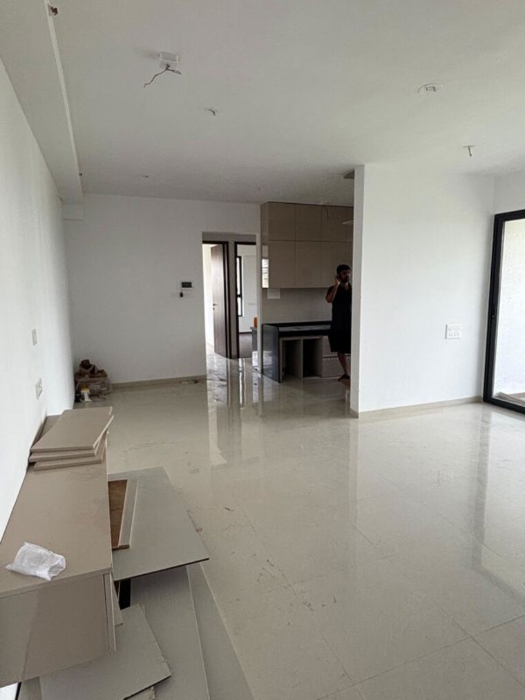 Bathroom, arun-sane-camellia 2 Bedroom 800 Sq.Ft. Apartment In Baner Pune 9810041