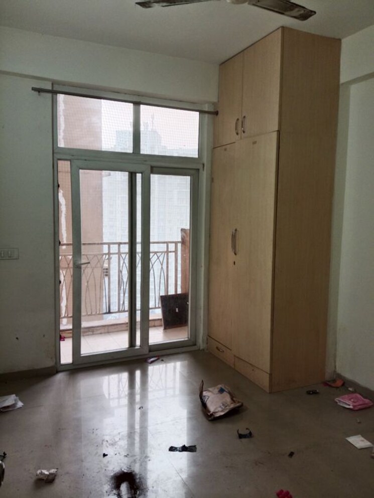 Room, mahagun-mywoods 3 Bedroom 1545 Sq.Ft. Apartment In Sector 16c Greater Noida Greater Noida 9810052