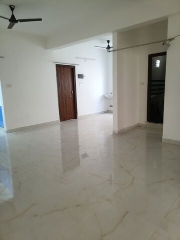 Room in 1 BHK Apartment at Sri Ayyappas Enclave, Kukatpally – for Rent