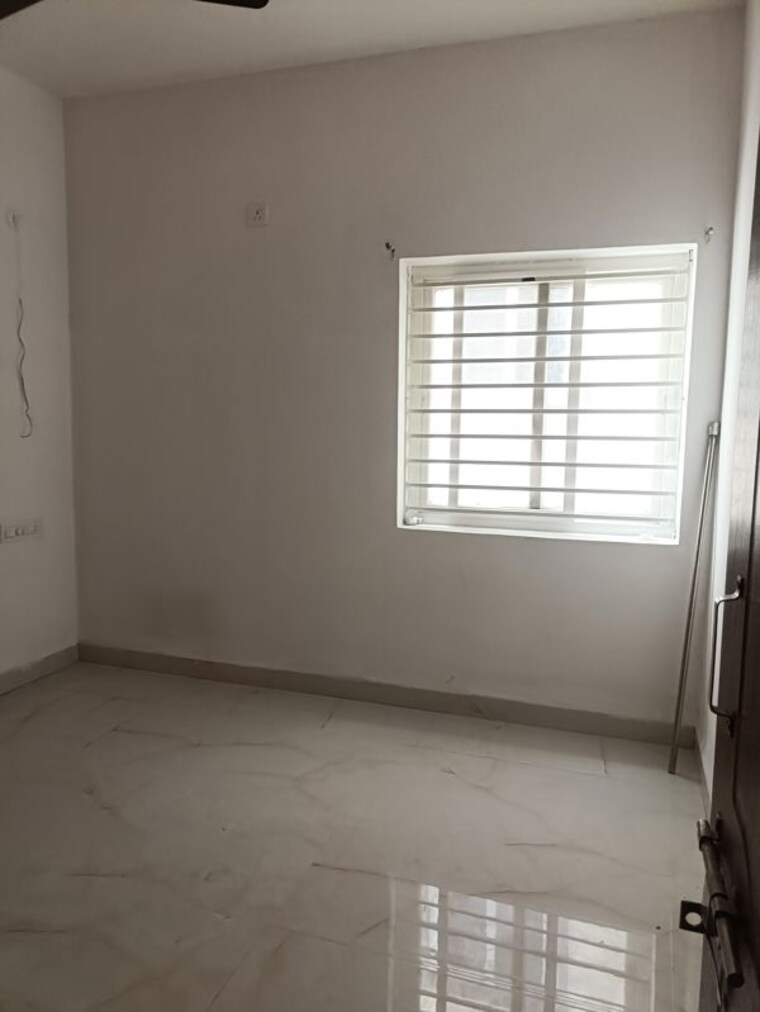 Room, sri-ayyappas-enclave 1 Bedroom 1200 Sq.Ft. Apartment In Kukatpally Hyderabad 9810061