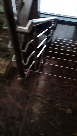 Staircase in 3.5 BHK Builder Floor at Jadhunath Enclave, Sector 29 – for Rent