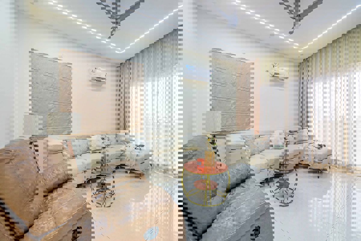 2 BHK 650 Sq.Ft. Apartment in Tejukaya Esperanza