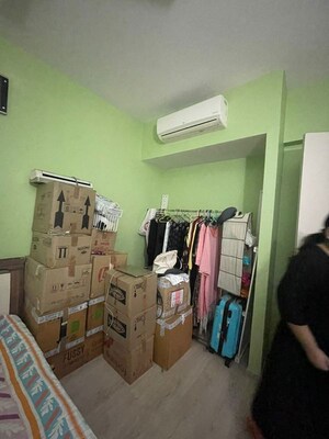 Living Room in 2.5 BHK Apartment at Ireo Skyon, Sector 60 – for Rent