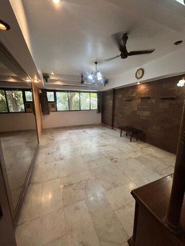 2 BHK Apartment For Rent in Heimat Apartment, Santacruz West