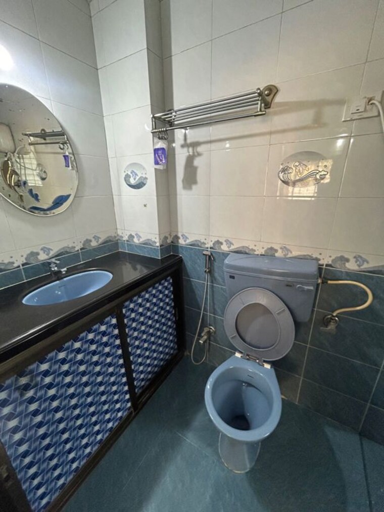 Master Bedroom, heimat-apartment 2 Bedroom 800 Sq.Ft. Apartment In Santacruz West Mumbai 9810137