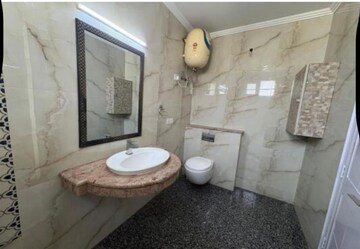 Bathroom in 4 BHK Builder Floor at Saket – for Rent