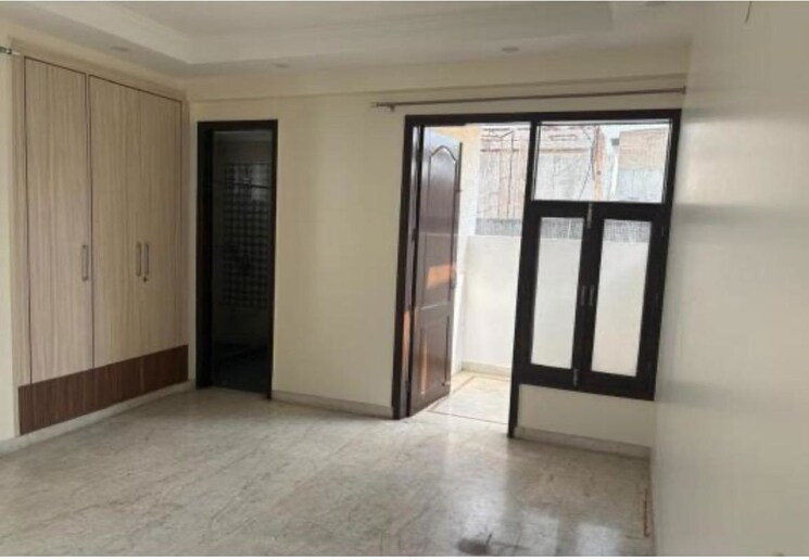 Room, saket 4 Bedroom 2500 Sq.Ft. Builder Floor In Saket Delhi 9810142