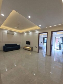 2 BHK Apartment For Rent in Saket
