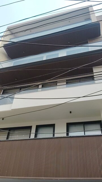 4 BHK Builder Floor – Exterior View View at Safdarjung Enclave - for Rent