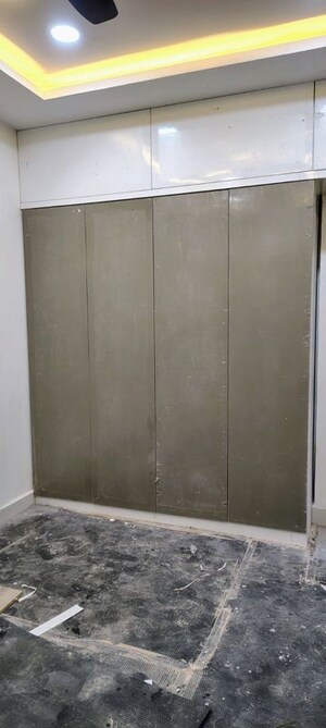 Furnished Amenities in 3 BHK Apartment at Aditya Capitol Heights, Hi Tech City – for Rent