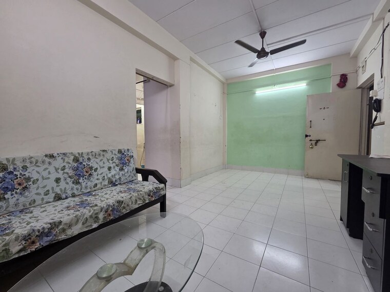 Living Room, new-mahada-colony 1 Bedroom 460 Sq.Ft. Apartment In Goregaon East Mumbai 9810239