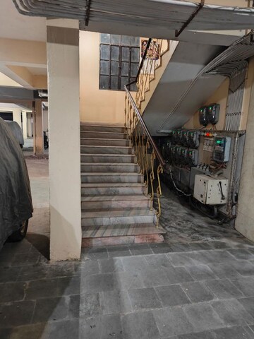 Parking in 2.5 BHK Apartment at Lalpur – for Sale