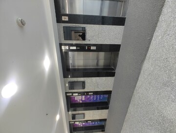 Lift in 1 BHK Apartment at DAH Greentech NX One, Tech Zone 4 Greater Noida – for Rent