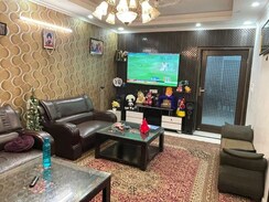 4 BHK + Pooja Room Builder Floor For Rent in Chittaranjan Park
