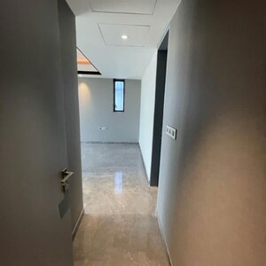 Building Lobby in 3 BHK Apartment at Lodha Trump Tower, Kamala Mill – for Rent