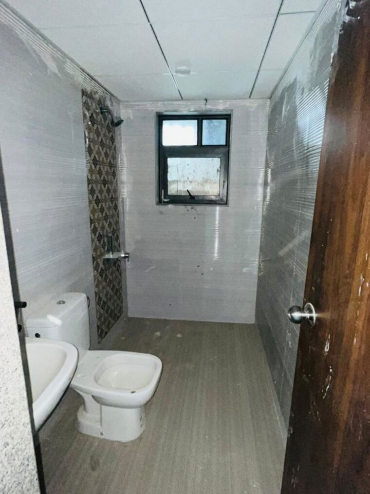 Bathroom, sainath nagar 2 Bedroom 1020 Sq.Ft. Apartment In Sainath Nagar Pune 9810279