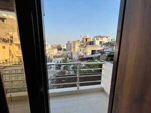 Balcony in 1 BHK Builder Floor at Saket – for Rent