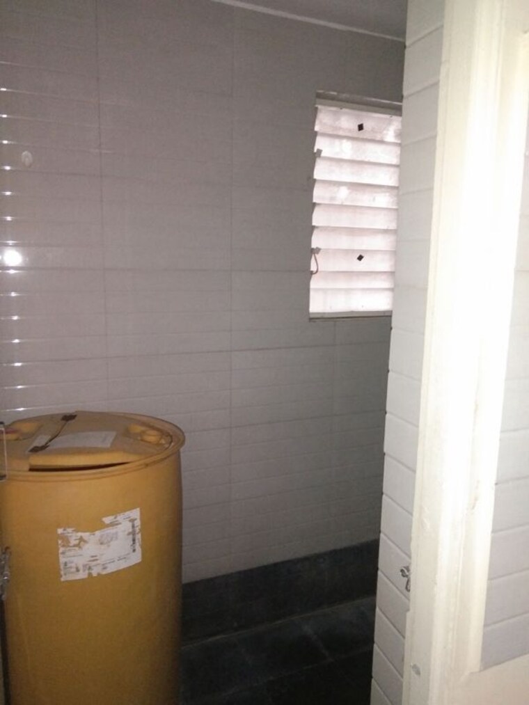 Bathroom, vadgaon budruk 1 Bedroom 556 Sq.Ft. Builder Floor In Vadgaon Budruk Pune 9810297