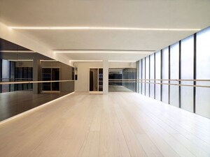  Showroom For Rent in Pitampura