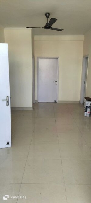 Room in 3 BHK Apartment at Vatika Lifestyle Homes, Sector 83 – for Rent