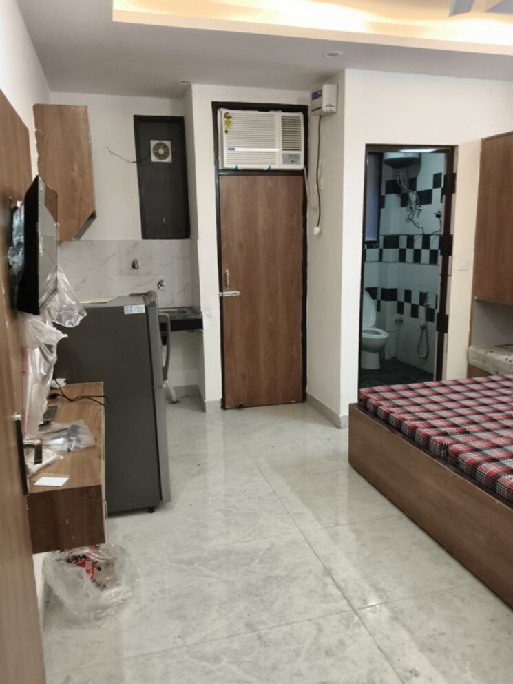 Living Room, dlf-city-phase-iii 1 RK 200 Sq.Ft. Independent House In Sector 24 Gurgaon 9625005