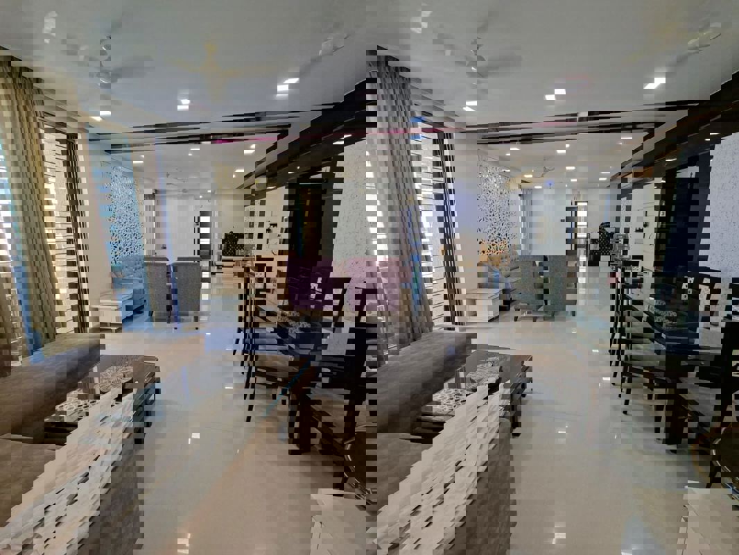 5 BHK Apartment For Rent in Oberoi Springs