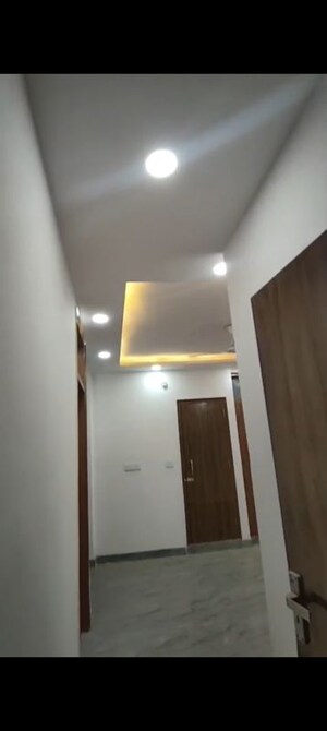 Furnished Amenities in 2 BHK Builder Floor at Govindpuri – for Sale