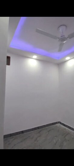 2 BHK + Extra Room Builder Floor For Sale in Govindpuri