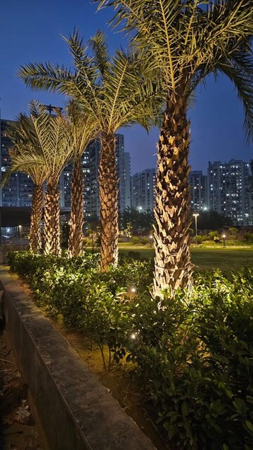 Swimming Pool in 2 BHK Apartment at ATS Happy Trails, Sector 10 Greater Noida – for Sale