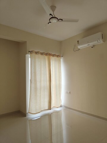 Room in 2 BHK Apartment at Megapolis Serenity, Hinjewadi – for Rent