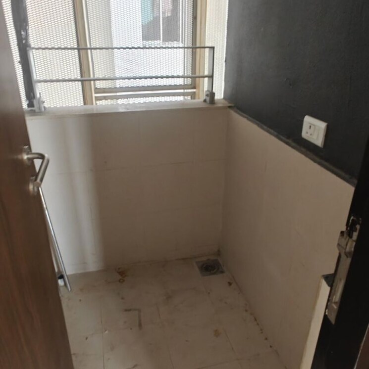 Balcony, lodha-kiara 3 Bedroom 1250 Sq.Ft. Apartment In Kamala Mill Mumbai 9810375