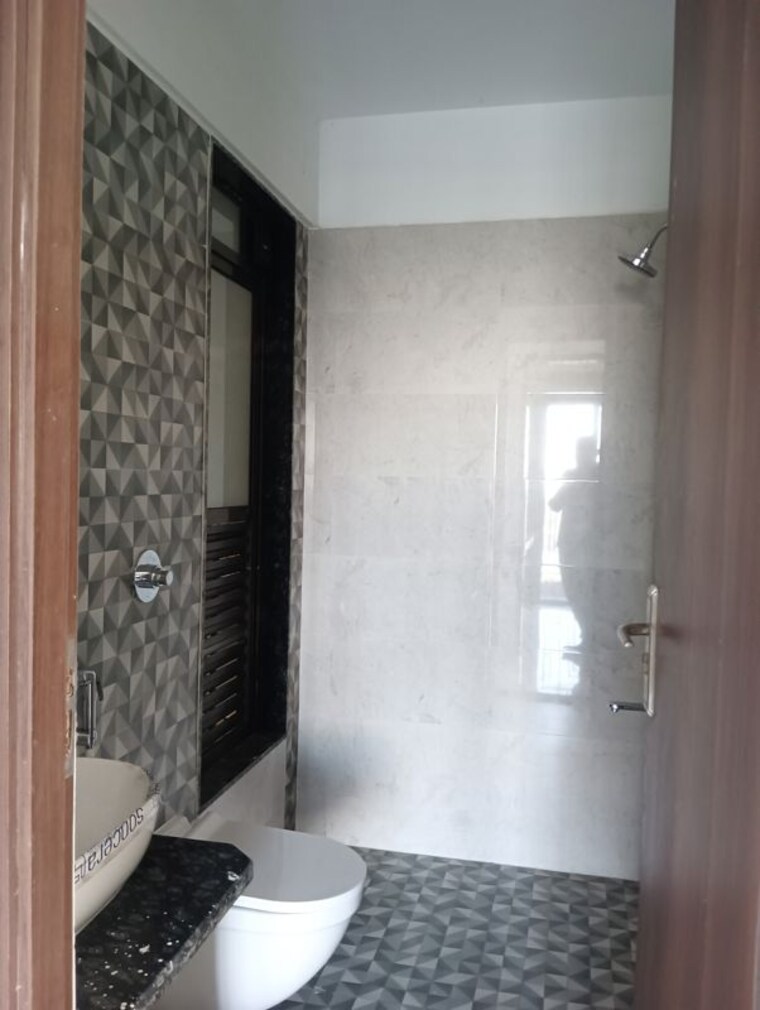 Bathroom, regency-antilia-phase-v-avana 2 Bedroom 764 Sq.Ft. Apartment In Ulhasnagar Thane 9810385