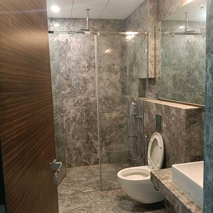 Bathroom, raheja-imperia 3 Bedroom 1518 Sq.Ft. Apartment In Empire Mill Mumbai 9810386